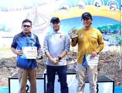 Perhelelatan Long Range Shooting Grand Prix Seri-3 Berakhrir, Kapolres Bulukumba Serahkan Hadiah