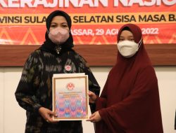 Dilantik Sebagai Ketua Dekranasda Bulukumba, Herfida Attas Optimis Produk Bulukumba Go International