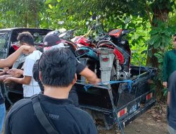 Polsek Kindang Gerebek Lokasi Judi Sabung Ayam, Amankan 5 Unit Motor Pelaku