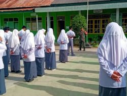 Babinsa Koramil 02/Bulukumpa Kelurahan Palampang Serma Amrullah Sebagai Irup di MA Muhammadiyah Palampang