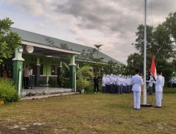 Kapolsek Gantarang Jadi Irup di SMAN 19, Sampaikan Amanat Kapolres 