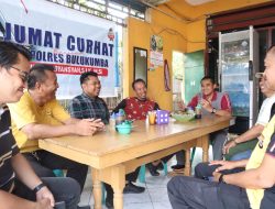 Kapolres Bulukumba, Kembali Gelar Jumat Curhat Bersama Warga.