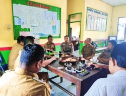 PLH Kapolsek Rilau Ale Hadiri Giat Ngopi Bareng Bersama Kades Se-kecamatan Rilau Ale