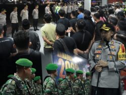 Kapolres Bulukumba Pimpin Apel Pengamanan Malam Takbiran Dilapangan Pemuda