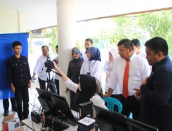 Andi Utta Luncurkan Loket Layanan Adminduk di Desa dan Keluraha