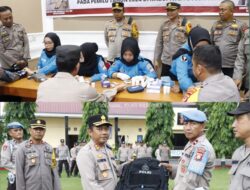 Polres Bulukumba Cek Kesehatan Personel PAM TPS Dan Bagikan Tas Ransel