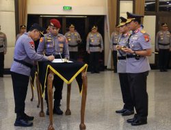 Kapolri Pimpin Pelantikan Sejumlah Kapolda dan Pengukuhan 2 Jabatan Baru di Polri