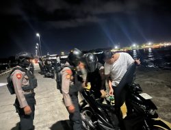 Patroli KRYD Antisipasi Kejahatan, Polisi Patroli di Kawasan Dermaga Bulukumba.