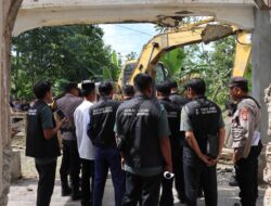 Berjalan Kondusif, Polres Bulukumba Kawal Eksekusi Lahan dan Rumah di Ujung Loe