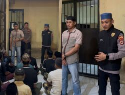 Kuatkan Mental, Polres Bulukumba Gelar Binrohtal bagi Para Tahanan