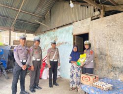 Jumat Berkah, Sat Lantas Polres Bulukumba Salurkan Sembako kepada Warga Kurang Mampu