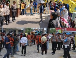 Sehari, Polres Bulukumba Sukses Kawal Dua Aksi Unjuk Rasa