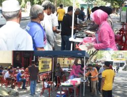 Kembali Polres Bulukumba Bagikan Makanan Gratis di Jumat Berkah