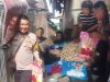 Bhabinkamtibmas Peduli, Aipda Akbar Bersama Relawan Berikan Bantuan untuk Warga Kurang Mampu